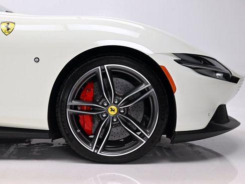 Used 2024 Ferrari Roma RWD image 24