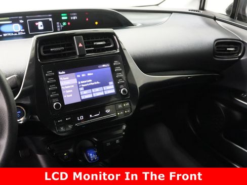 Used 2020 Toyota Prius L Eco image 15