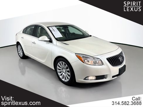 Used 2013 Buick Regal Premium FWD image 1
