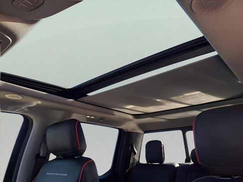 Used 2023 Ford F250 Lariat w/ Lariat Ultimate Package image 18