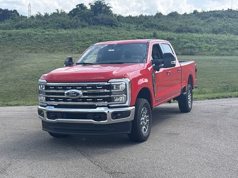 New 2026 Ford F250 Lariat AWD/4WD image 1