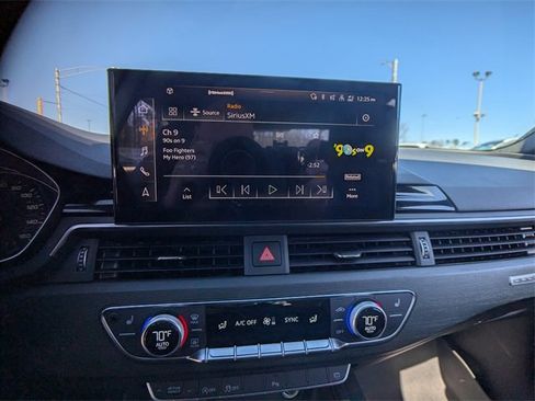 Used 2021 Audi A4 2.0T Premium w/ Convenience Package image 22