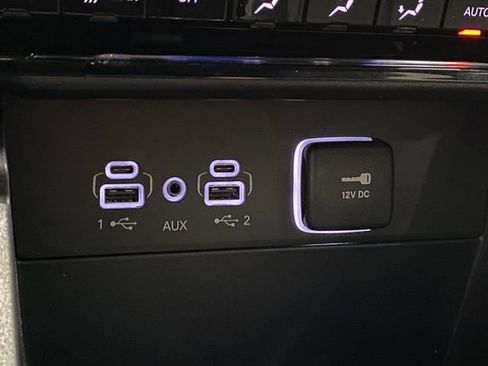 New 2025 Jeep Grand Cherokee L Limited w/ Black Appearance Package image 24