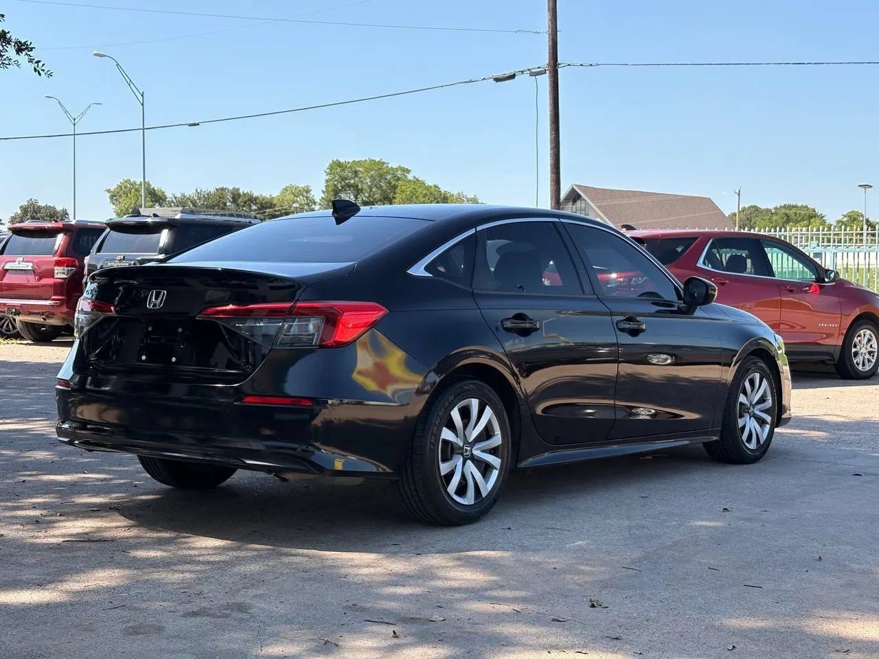 Used 2022 Honda Civic LX image 3