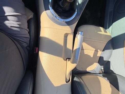 Used 2006 Pontiac Solstice Convertible w/ Premium Package RWD image 58