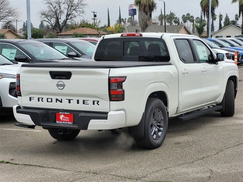 New 2026 Nissan Frontier SV w/ All-Weather Content Package image 4