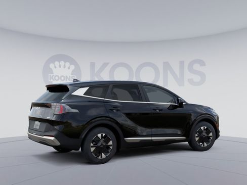 New 2026 Kia Sportage LX image 8