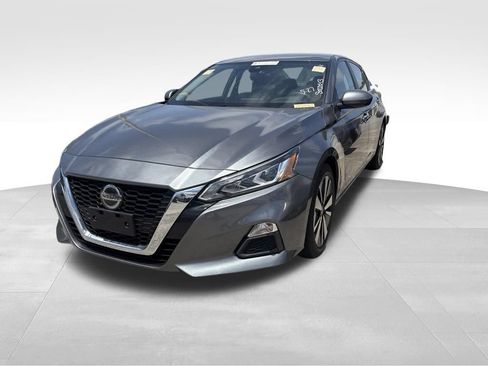 Used 2022 Nissan Altima 2.5 SV FWD image 3