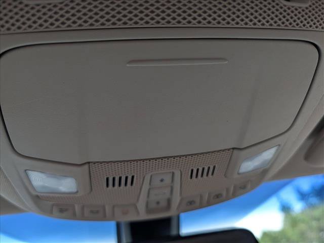 Used 2018 Lincoln MKX Reserve w/ Driver Assistance Package FWD image 40