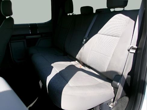 Used 2017 Ford F250 XLT image 10