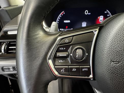 Used 2023 Acura MDX SH-AWD w/ Technology Package image 23