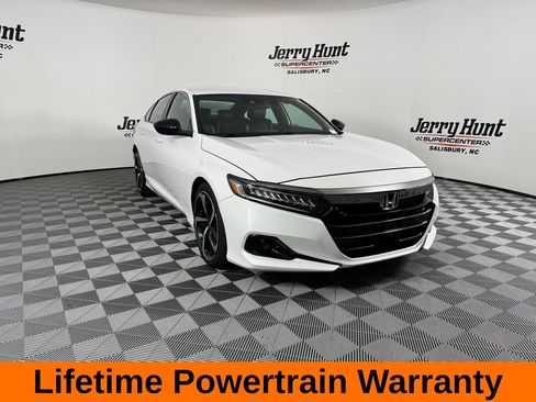 Used 2022 Honda Accord Sport image 5