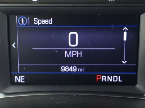 Used 2023 Chevrolet Equinox LT image 30