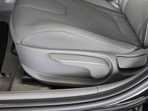 New 2026 Hyundai Elantra SEL Sport image 19