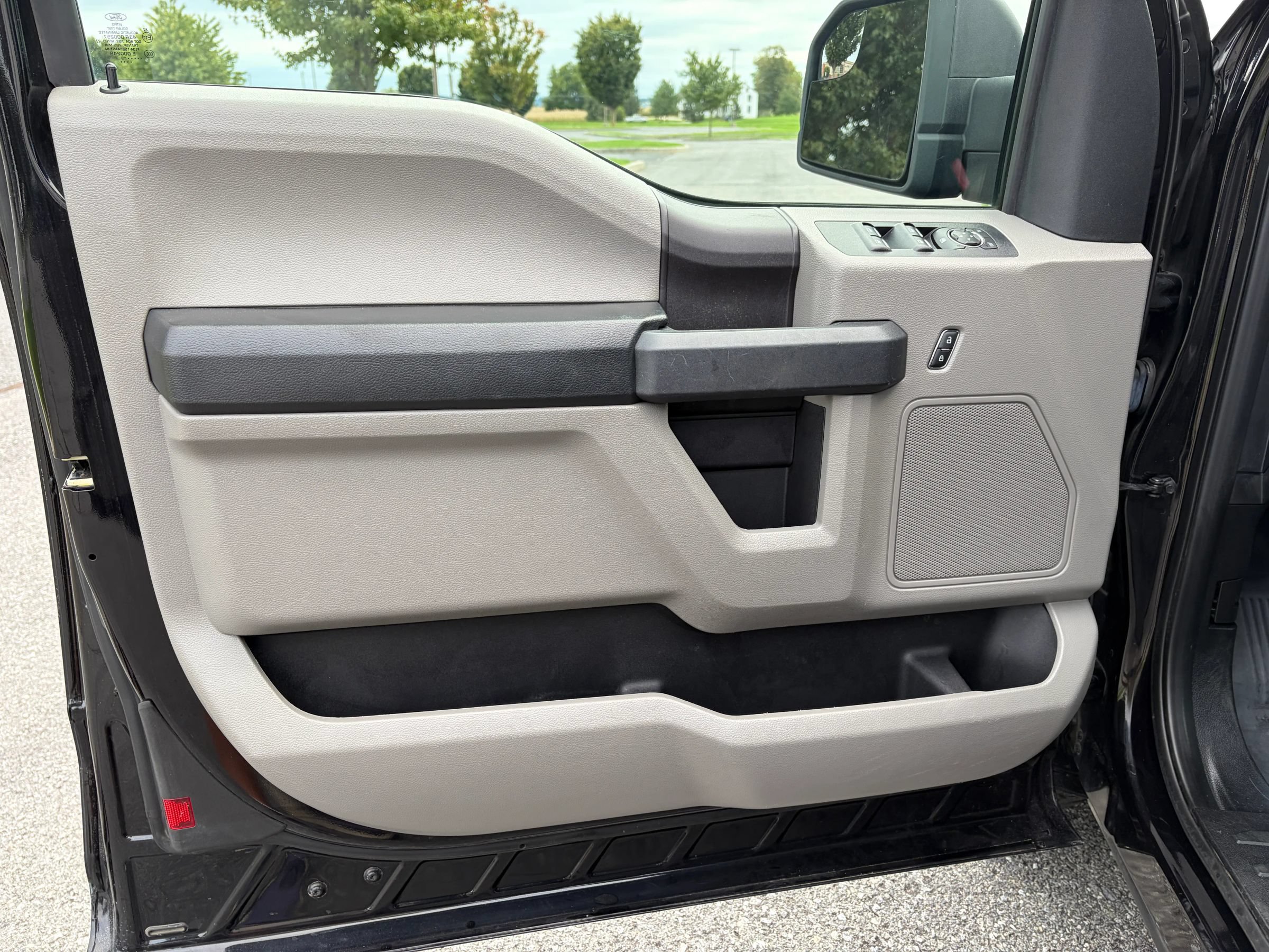 Used 2019 Ford F150 XL w/ XL Power Equipment Group AWD/4WD image 18