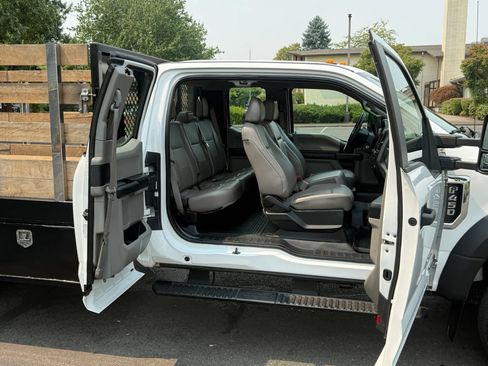 Used 2018 Ford F450 XL w/ Power Equipment Group AWD/4WD image 26