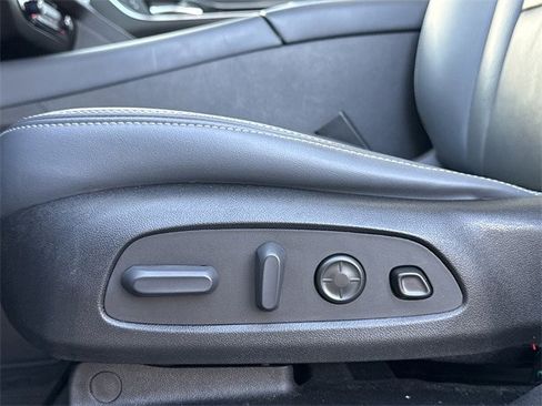 Used 2023 Buick Enclave Premium w/ Experience Buick Package image 26