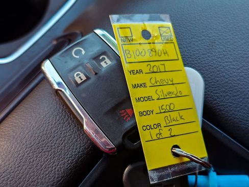 Used 2017 Chevrolet Silverado 1500 LTZ Z71 w/ LTZ Plus Package image 43