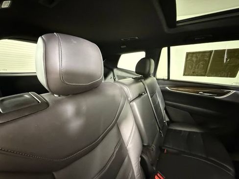Certified 2023 Cadillac XT6 Premium Luxury w/ Platinum Package FWD image 32