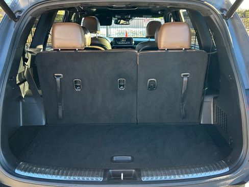 Used 2021 Kia Telluride SX w/ SX Prestige Package image 12