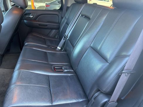Used 2009 Chevrolet Tahoe LT image 18