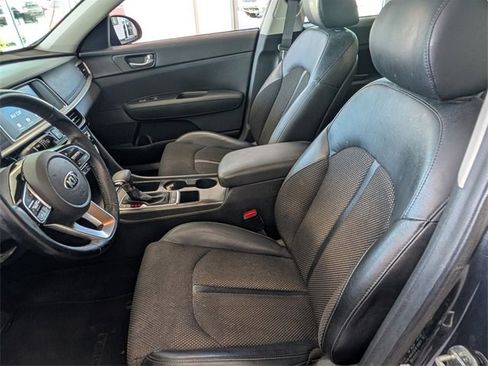Used 2020 Kia Optima S image 6