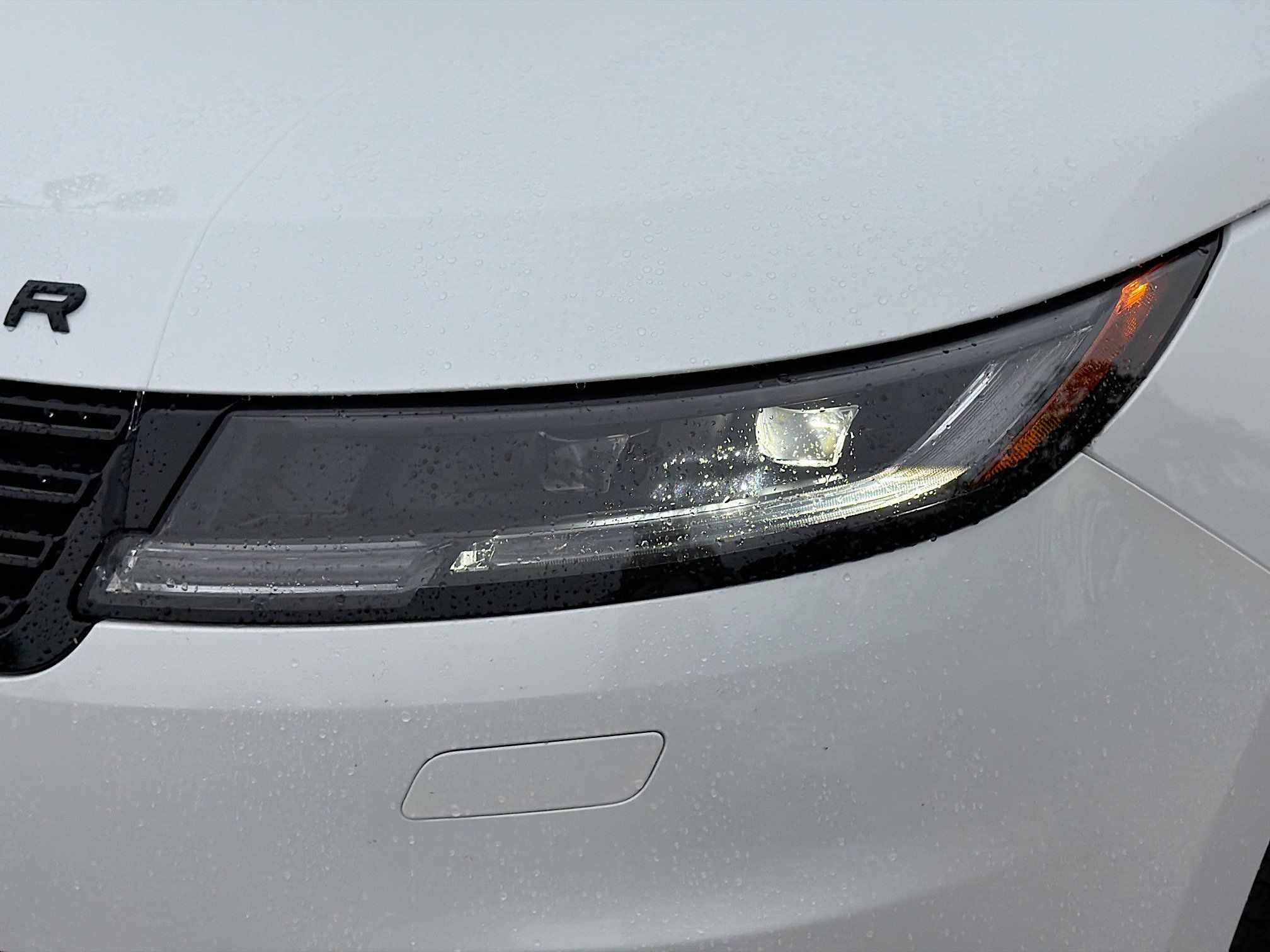 New 2026 Land Rover Range Rover Sport SE AWD/4WD image 9