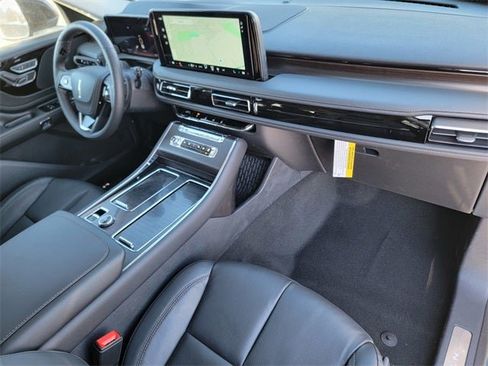 New 2026 Lincoln Aviator Reserve image 25