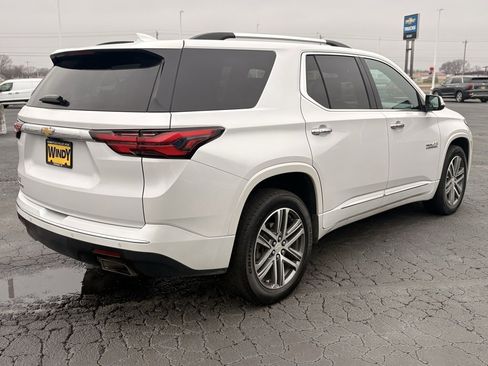 Used 2023 Chevrolet Traverse High Country image 5