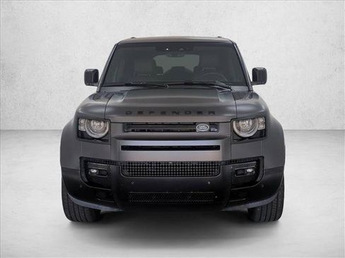 Certified 2025 Land Rover Defender 130 X-Dynamic SE AWD/4WD image 2