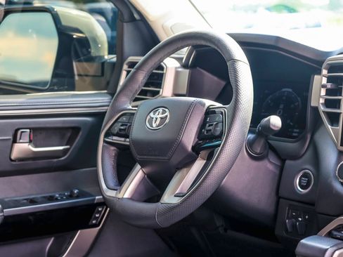 Used 2024 Toyota Tundra Limited AWD/4WD image 13