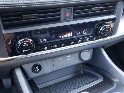 New 2026 Nissan Rogue SV FWD image 13