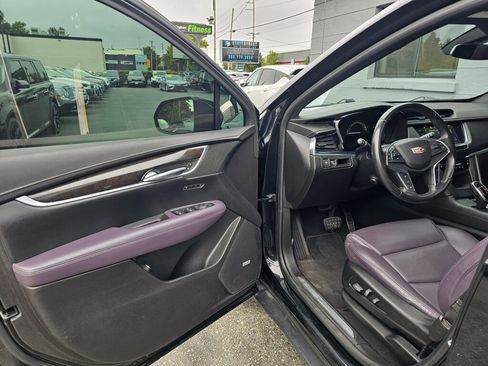 Used 2018 Cadillac XT5 Luxury image 23