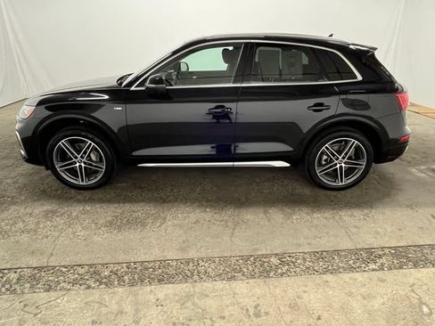 Used 2023 Audi Q5 e Premium Plus w/ Premium Plus Package AWD/4WD image 8