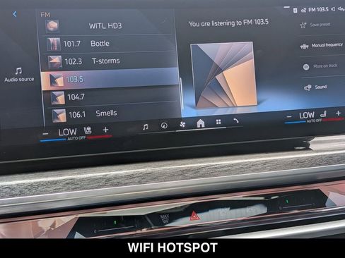 Certified 2023 BMW 760i xDrive AWD/4WD image 21