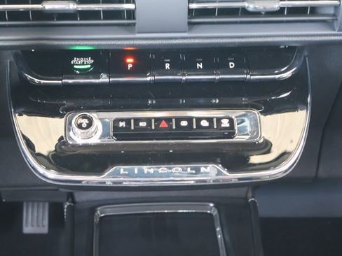 New 2025 Lincoln Corsair Grand Touring w/ Jet Appearance Package AWD/4WD image 18