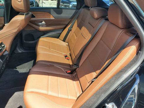 Used 2024 Mercedes-Benz GLE 350 4MATIC image 12