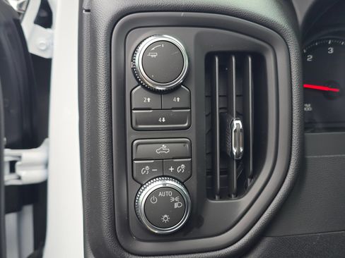 New 2026 GMC Sierra 3500 Pro AWD/4WD image 15