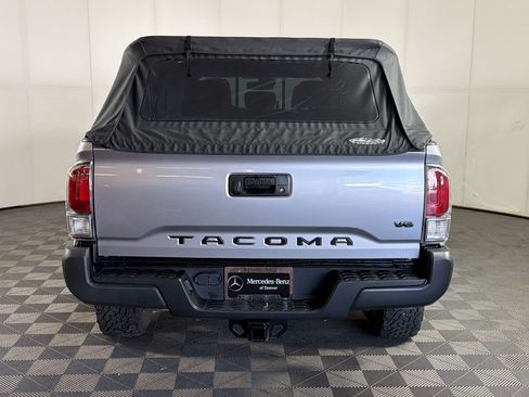 Used 2021 Toyota Tacoma TRD Sport AWD/4WD image 10