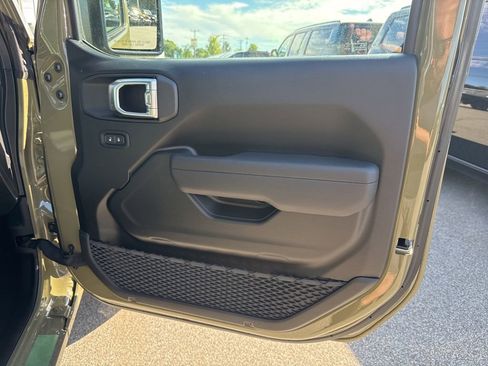 New 2026 Jeep Wrangler Unlimited Sport AWD/4WD image 25