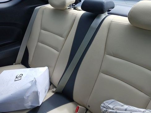 Used 2016 Honda Accord EX-L image 11