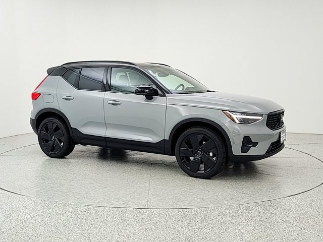 New 2026 Volvo XC40 B5 Ultra w/ Protection Package Premier AWD/4WD image 3