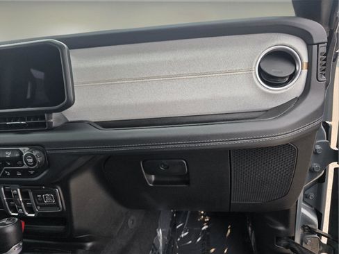 Used 2025 Jeep Wrangler Sahara w/ Safety Group image 67