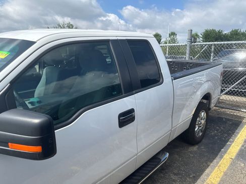 Used 2014 Ford F150 XLT w/ XLT Chrome Package RWD image 15