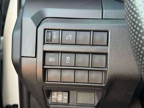 Used 2025 Toyota Tacoma SR RWD image 19