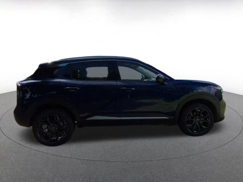 Used 2026 Nissan Kicks SR AWD/4WD image 15