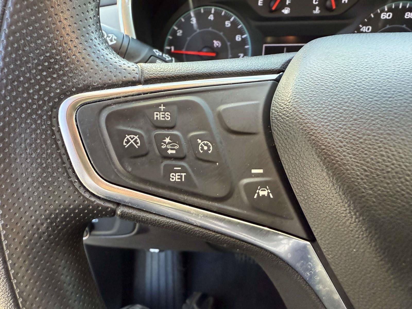 Certified 2024 Chevrolet Equinox LS w/ Driver Confidence II Package AWD/4WD image 21