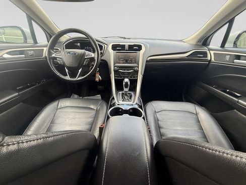 Used 2015 Ford Fusion SE w/ Equipment Group 202A FWD image 23
