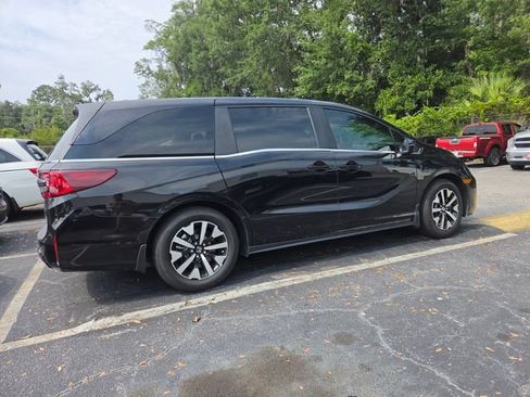Used 2026 Honda Odyssey EX-L image 7