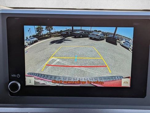 Used 2025 Toyota 4Runner SR5 AWD/4WD image 13